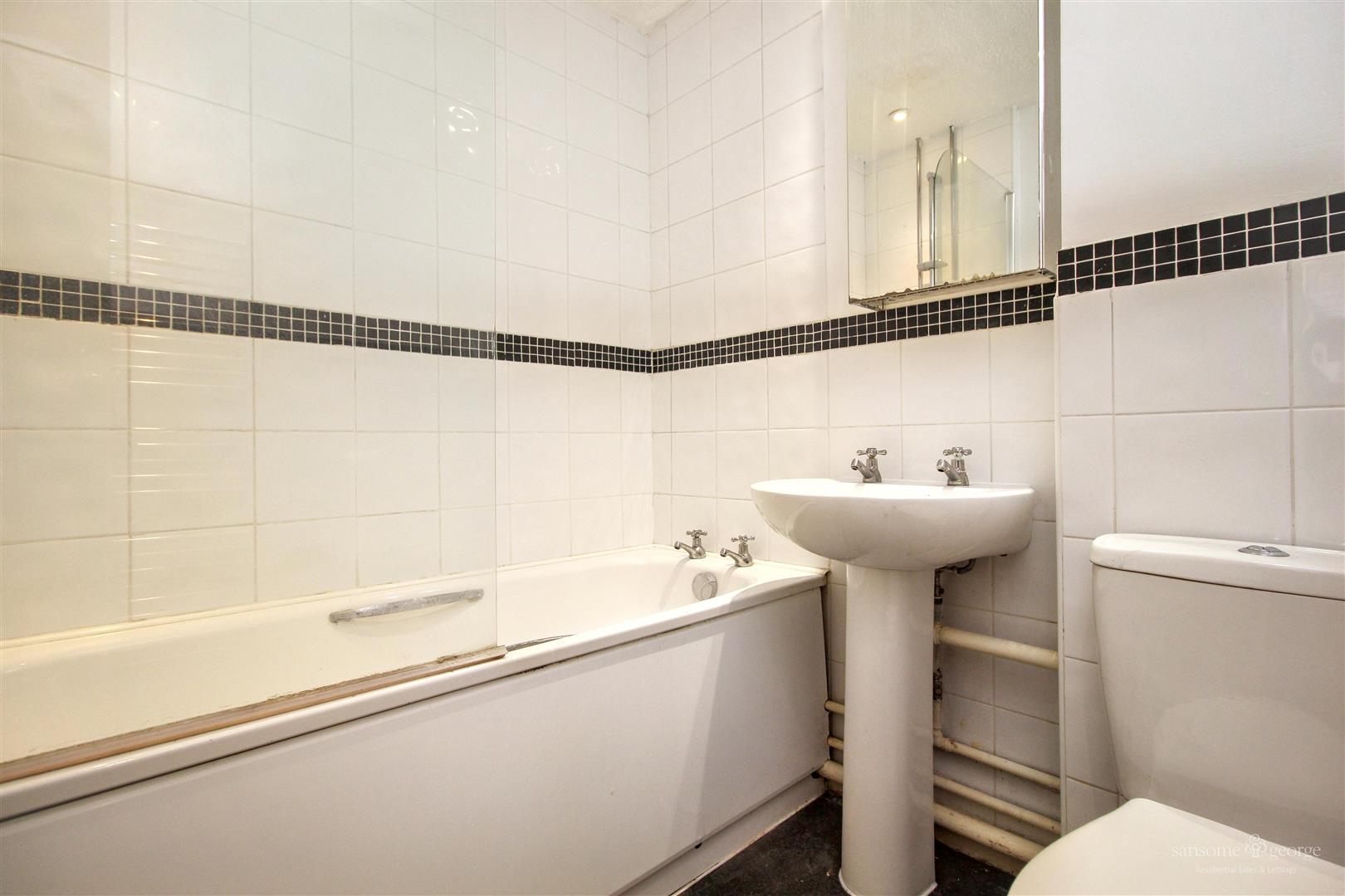 Talbot Way, Tilehurst, Reading